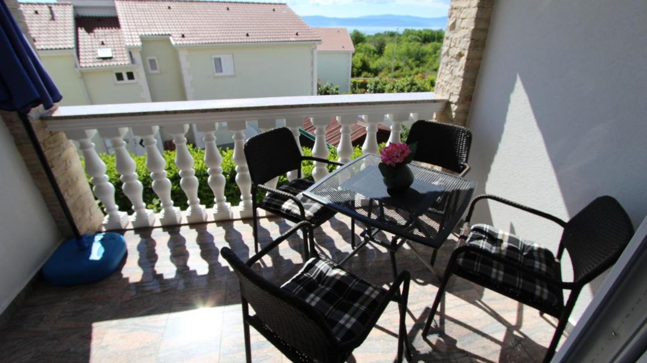 Apartments Jela Sveti Vid-Miholjice Екстер'єр фото